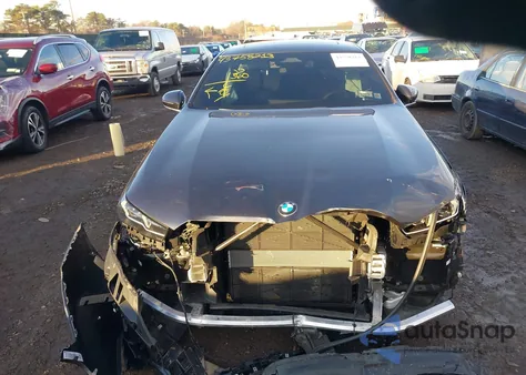 2024 BMW 530I xDrive z USA, uszkodzony, nr VIN WBA53FJ07RCS70432